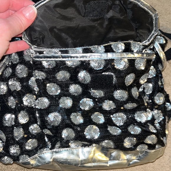 Aero kids backpack with sequins- GUC! $15 - Picture 6 of 6